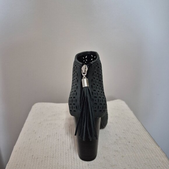 Black cut out Booties - Picture 6 of 13